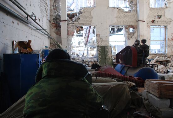 Donetsk airport area update