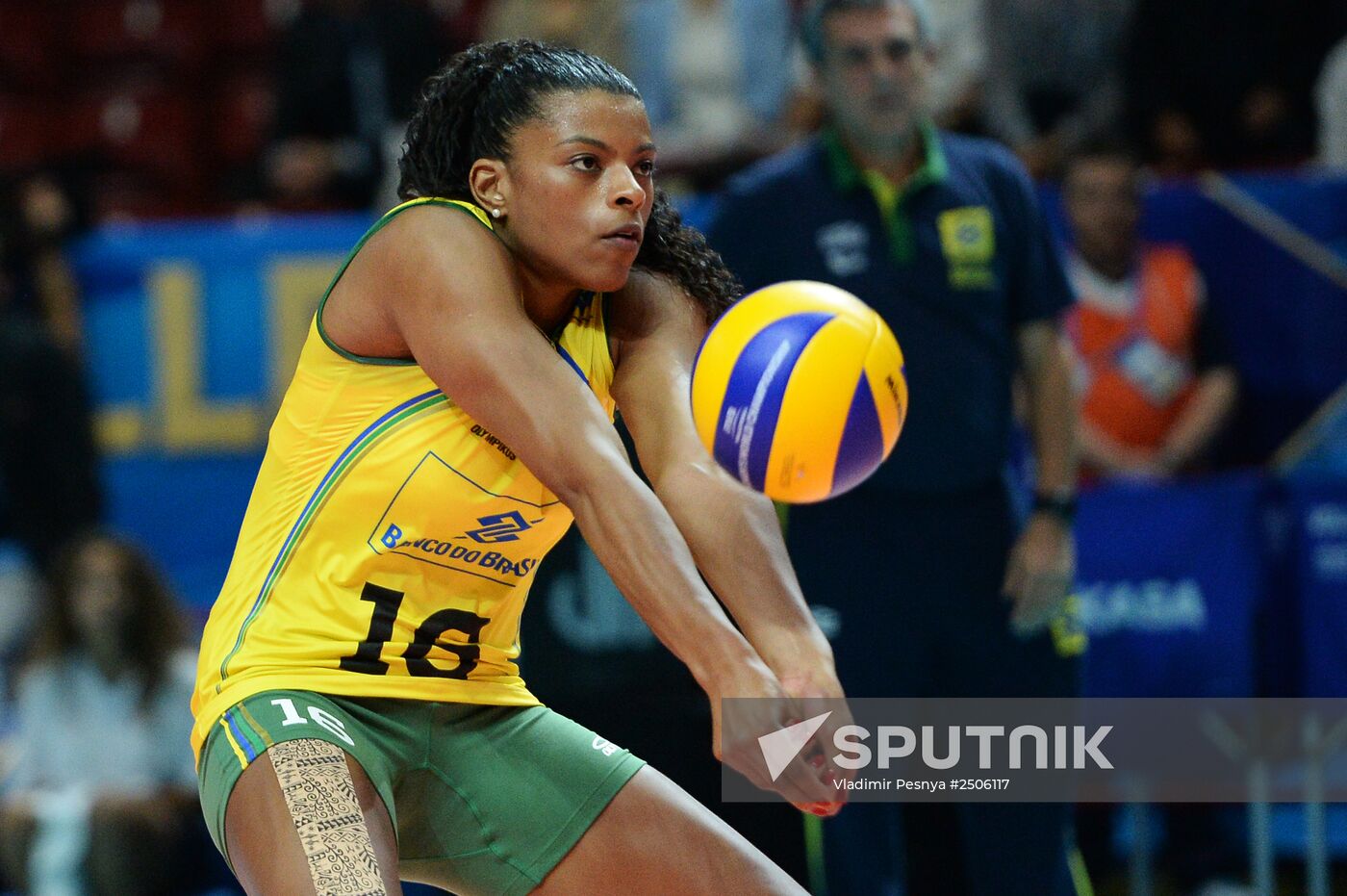 2014 FIVB Volleyball Women's World Championship. Brazil vs. China