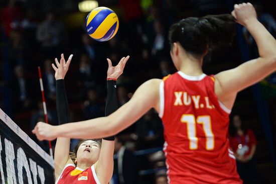 2014 FIVB Volleyball Women's World Championship. Brazil vs. China