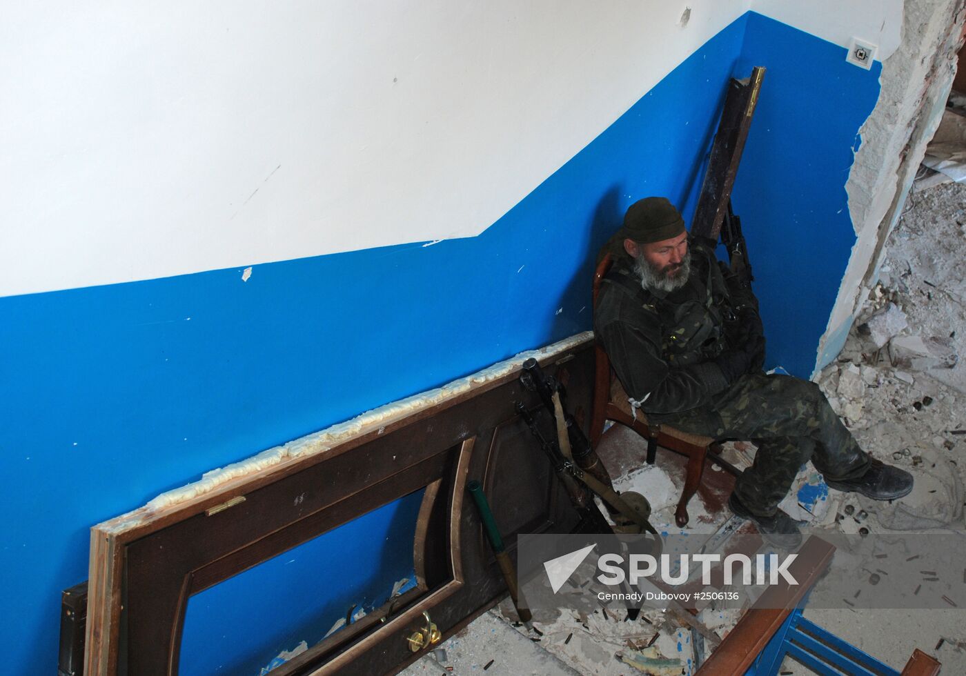 Donetsk airport area update