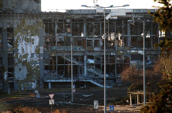 Donetsk airport area update