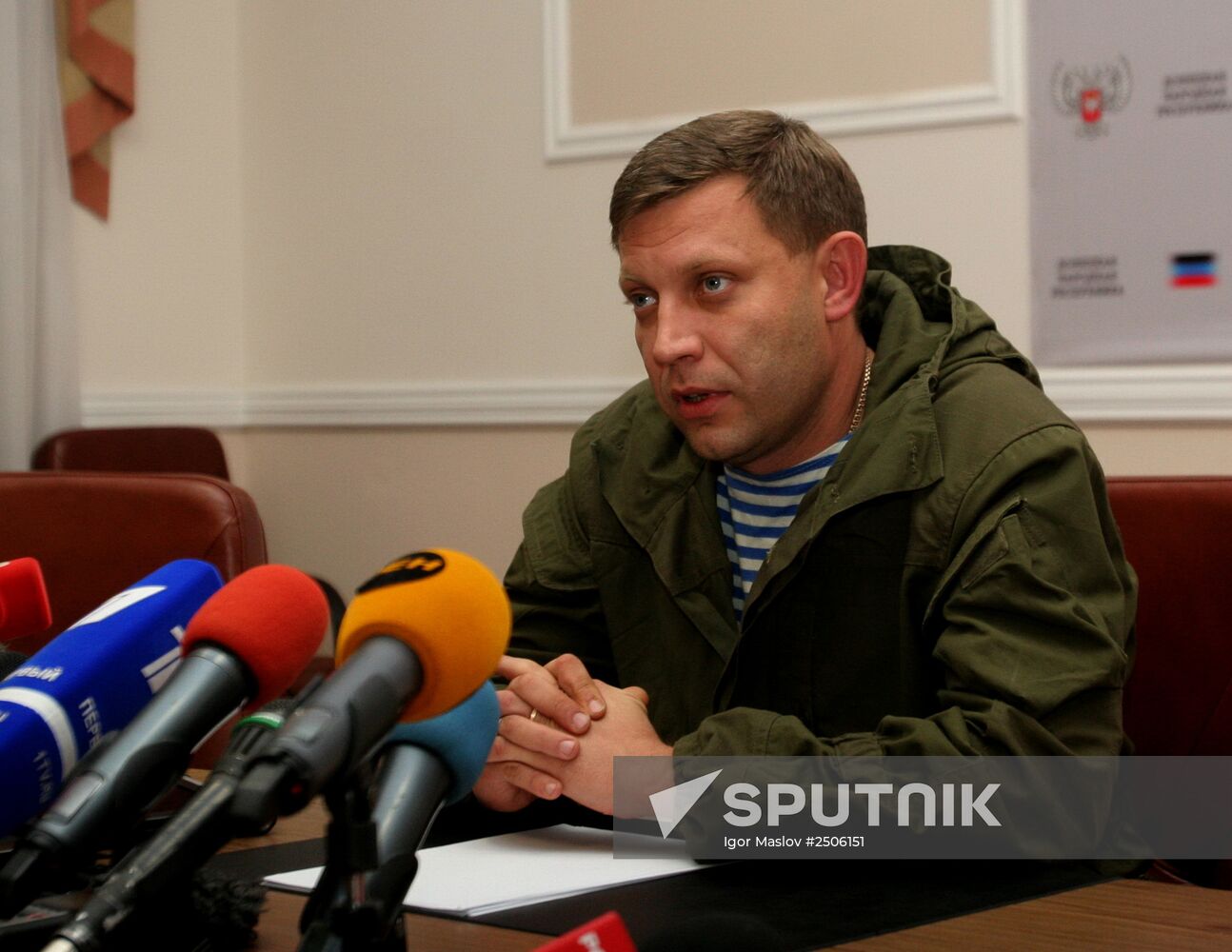 Prime Minister of Donetsk People's Republic Alexander Zakharchenko dismisses rumors of resignation
