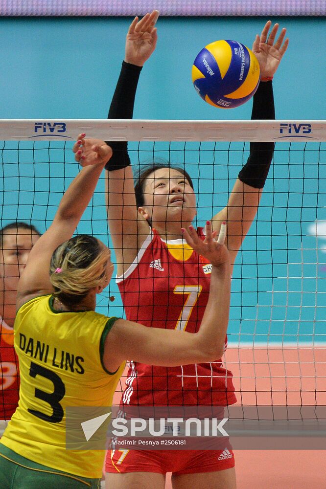 2014 FIVB Volleyball Women's World Championship. Brazil vs. China
