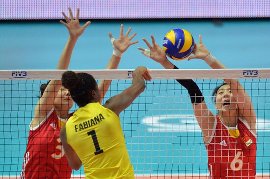 2014 FIVB Volleyball Women's World Championship. Brazil vs. China