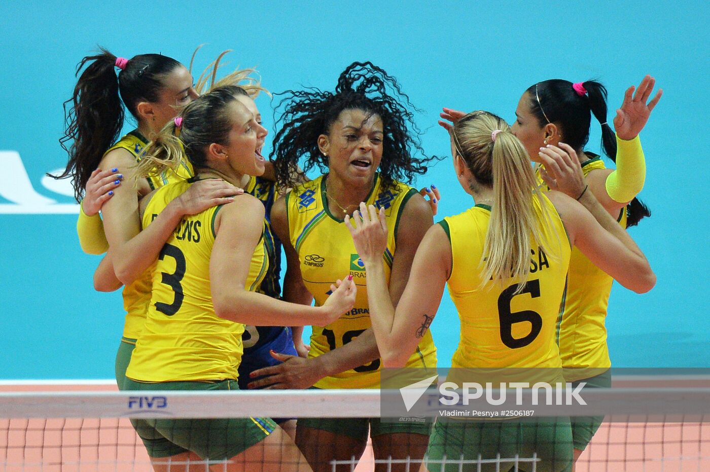 2014 FIVB Volleyball Women's World Championship. Brazil vs. China