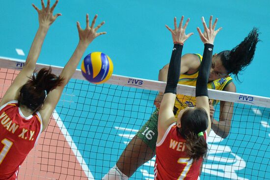 2014 FIVB Volleyball Women's World Championship. Brazil vs. China