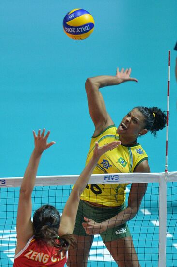 2014 FIVB Volleyball Women's World Championship. Brazil vs. China
