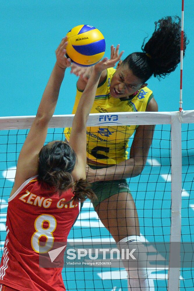 2014 FIVB Volleyball Women's World Championship. Brazil vs. China