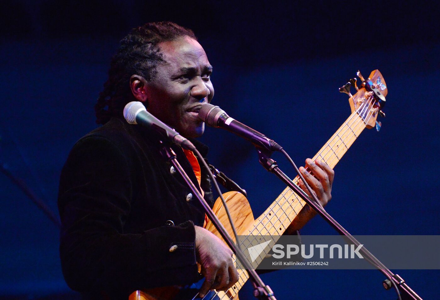 Concert by Richard Bona