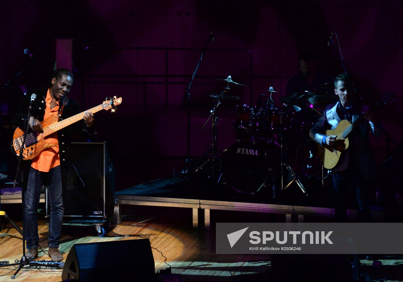 Concert by Richard Bona