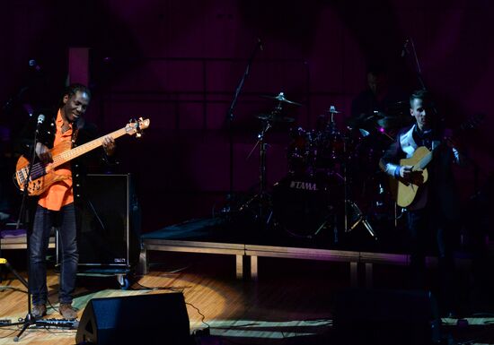 Concert by Richard Bona