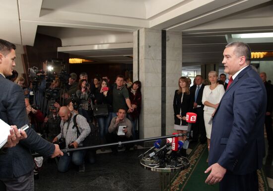 Electing Head of the Republic of Crimea