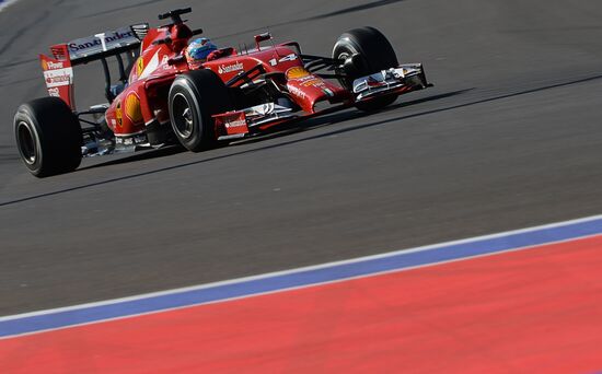 2014 Formula 1 Russian Grand Prix. Practice