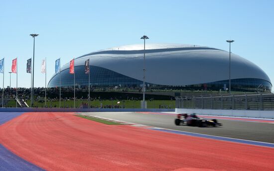 2014 Formula 1 Russian Grand Prix. Practice