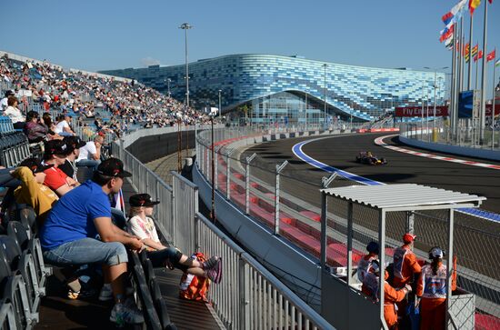 2014 Formula 1 Russian Grand Prix. Practice