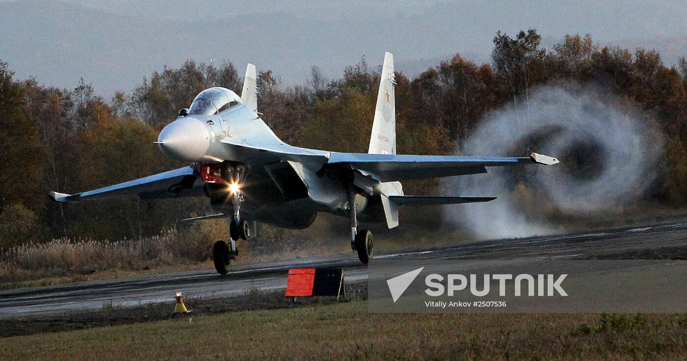 Wing of Eastern Military District receives two new Su-30 M2 fighters