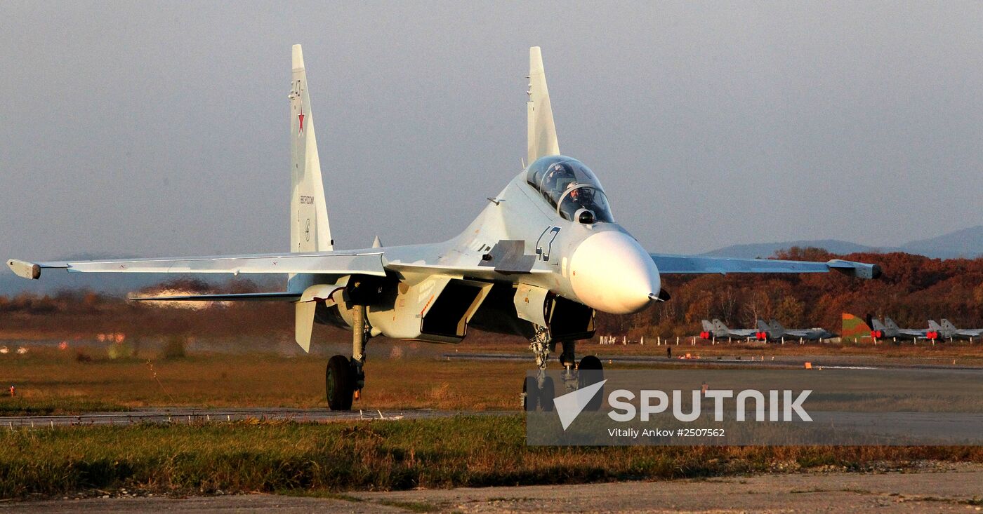 Wing of Eastern Military District receives two new Su-30 M2 fighters