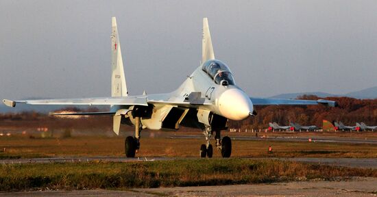 Wing of Eastern Military District receives two new Su-30 M2 fighters
