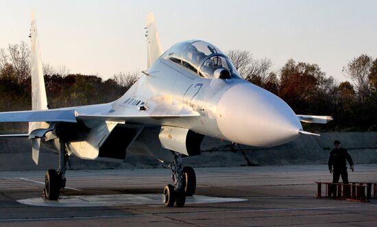 Wing of Eastern Military District receives two new Su-30 M2 fighters