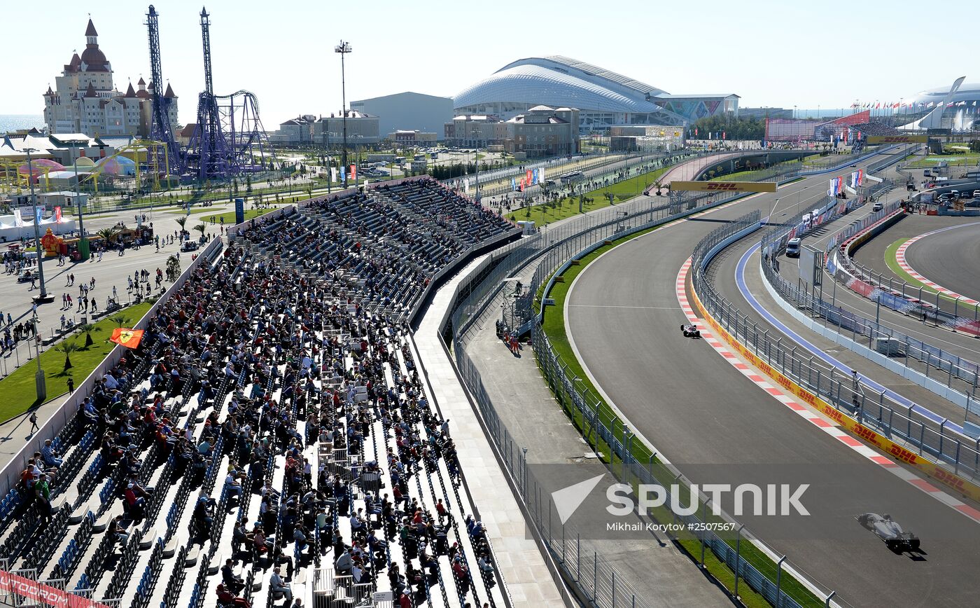 2014 Formula 1 Russian Grand Prix. Practice
