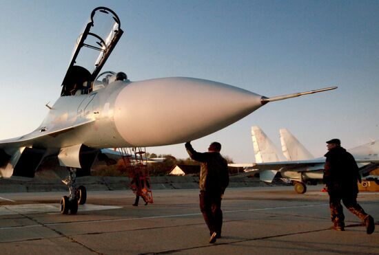 Wing of Eastern Military District receives two new Su-30 M2 fighters