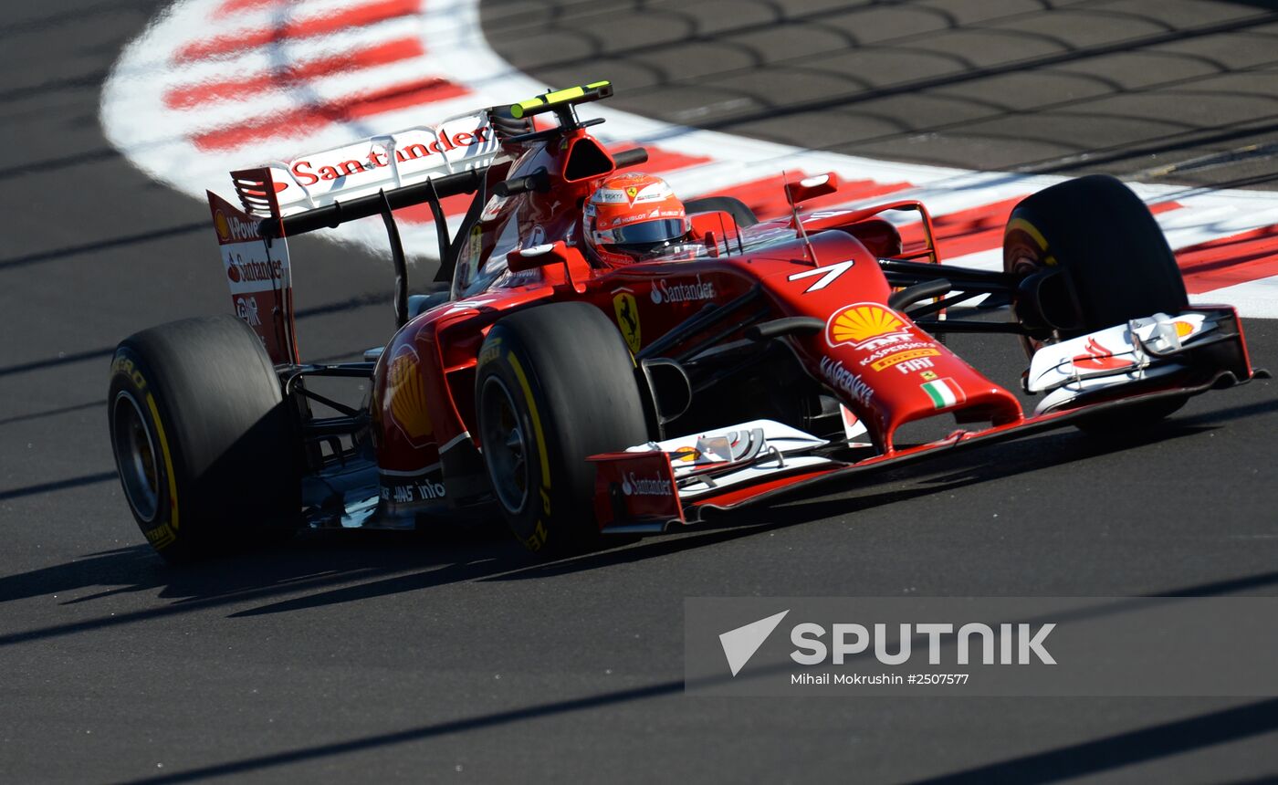2014 Formula 1 Russian Grand Prix. Practice