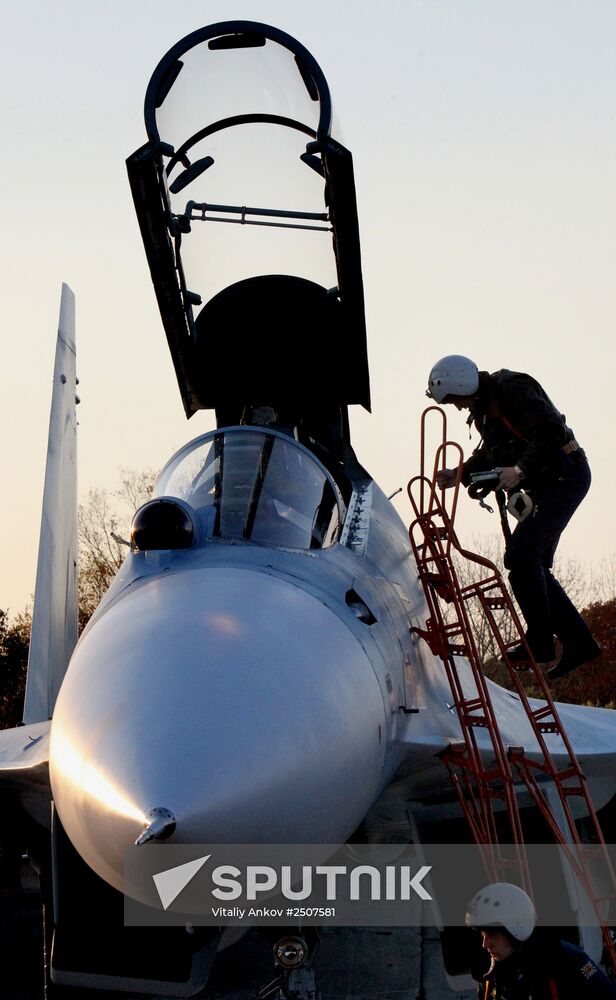 Wing of Eastern Military District receives two new Su-30 M2 fighters
