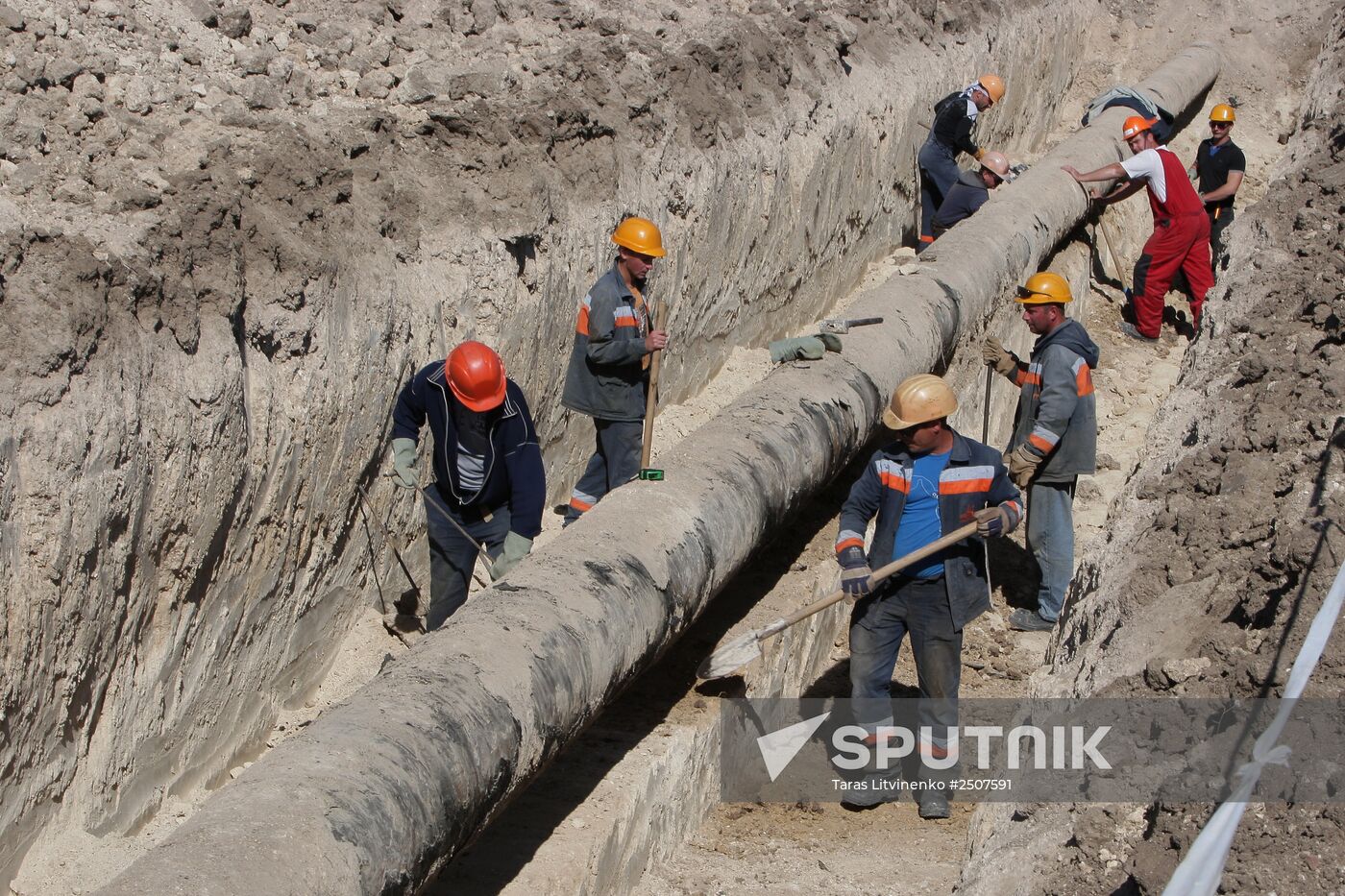 Preparing gas pipeline for winter season in Crimea