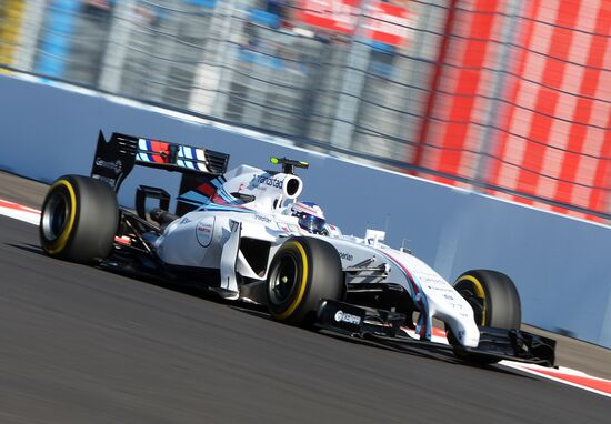 2014 Formula 1 Russian Grand Prix. Practice