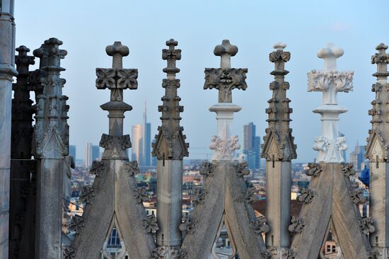 World cities. Milan