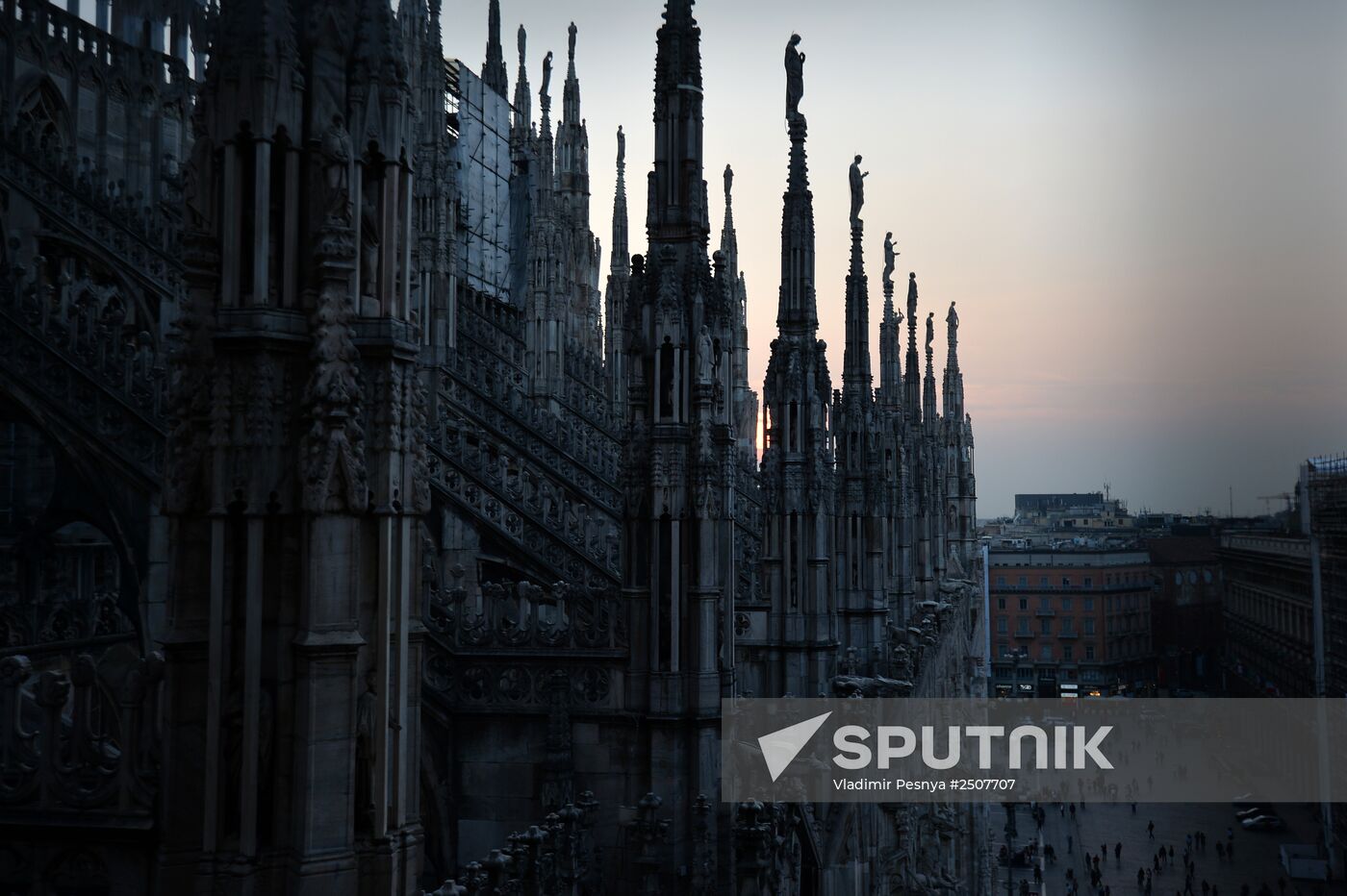 World cities. Milan