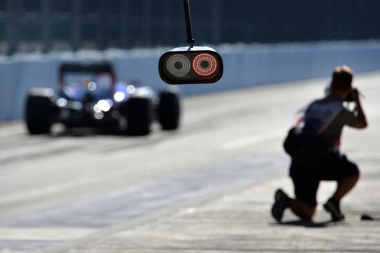 2014 Formula 1 Russian Grand Prix. Free practice