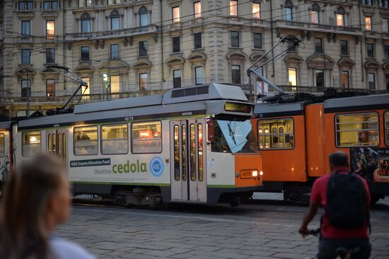 World cities. Milan
