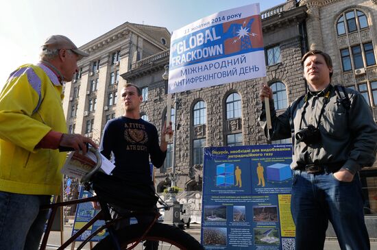 Rally to mark International Day Against Shale Gas Production