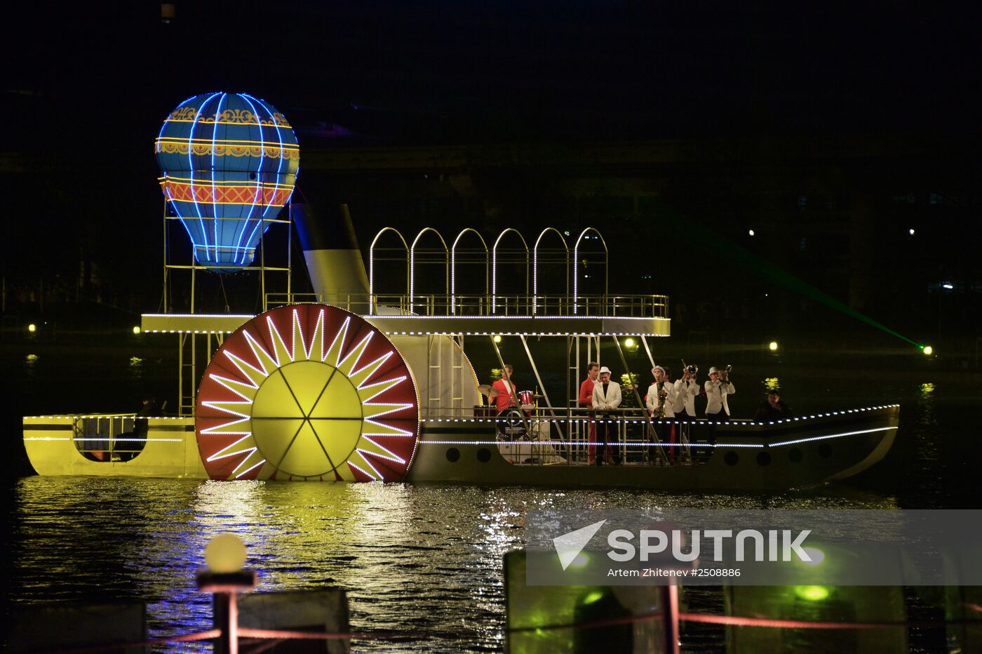 Circle of Light Moscow International Festival. Day Two