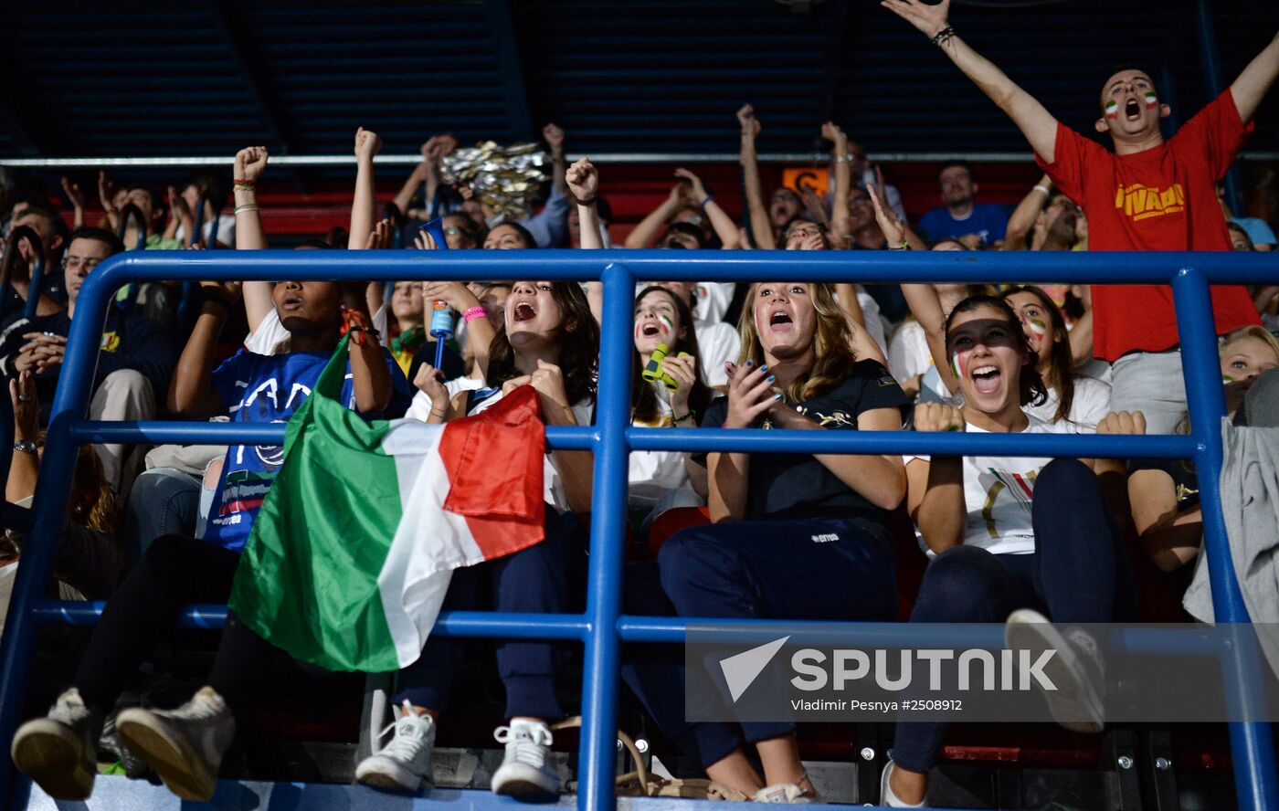 2014 FIVB Volleyball Women's World Championship. Italy vs. China