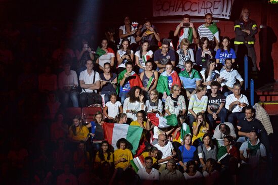 2014 FIVB Volleyball Women's World Championship. Italy vs. China