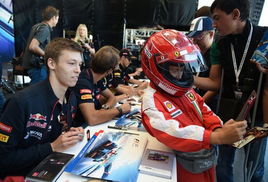 2014 Formula 1 Russian Grand Prix. Racing