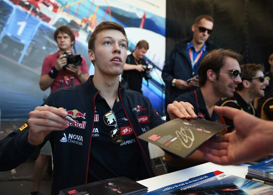 2014 Formula 1 Russian Grand Prix. Racing