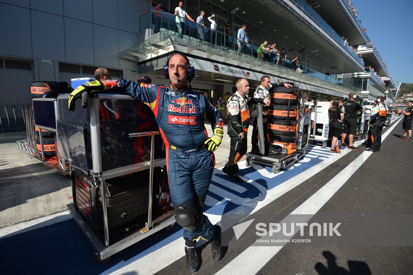 2014 Formula 1 Russian Grand Prix. Racing