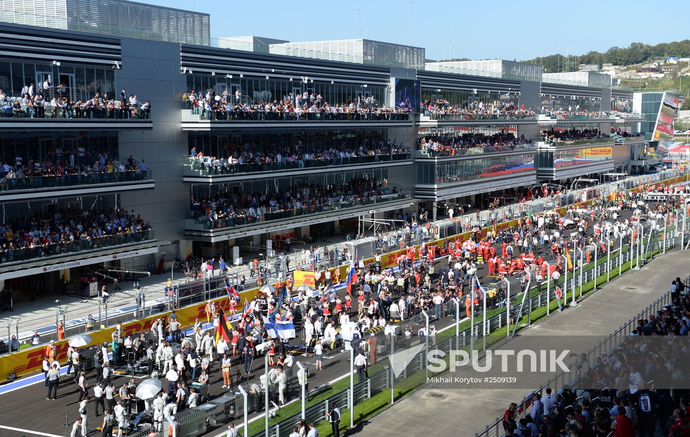 2014 Formula 1 Russian Grand Prix. Racing