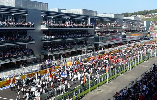 2014 Formula 1 Russian Grand Prix. Racing