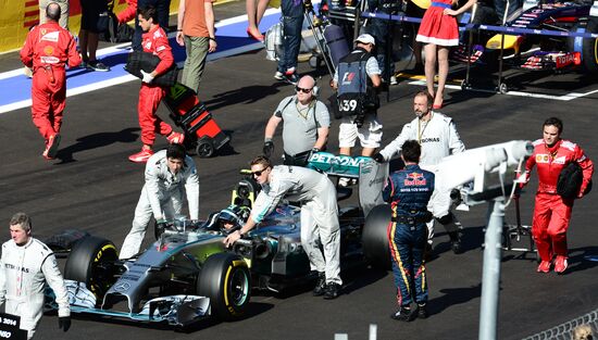 2014 Formula 1 Russian Grand Prix. Racing