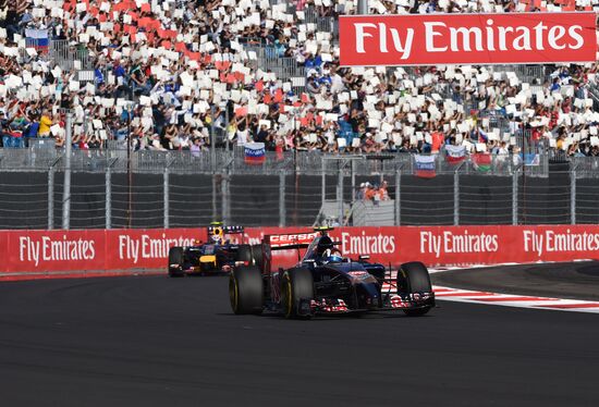 2014 Formula 1 Russian Grand Prix. Racing