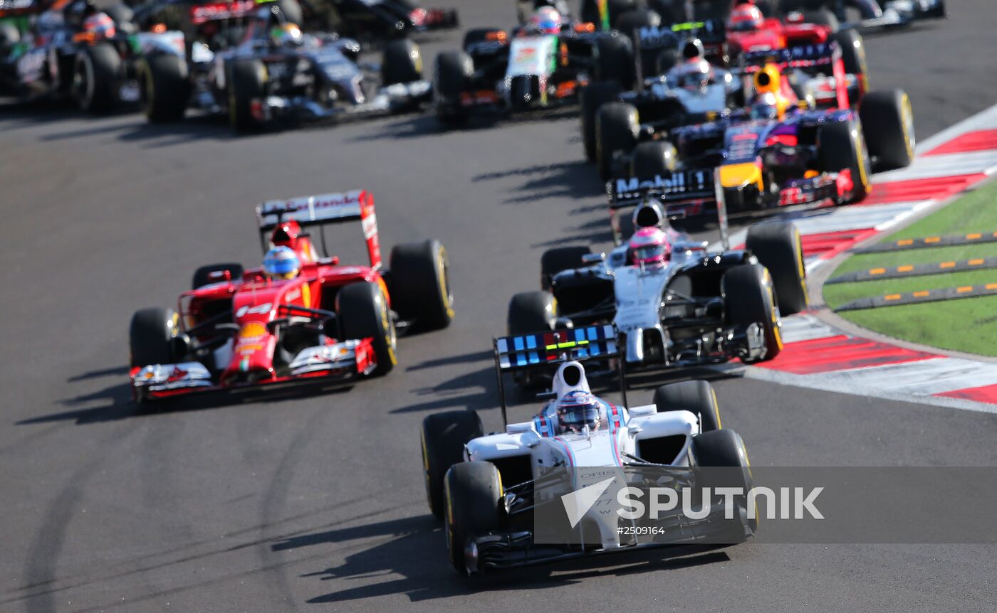 2014 Formula 1 Russian Grand Prix. Racing