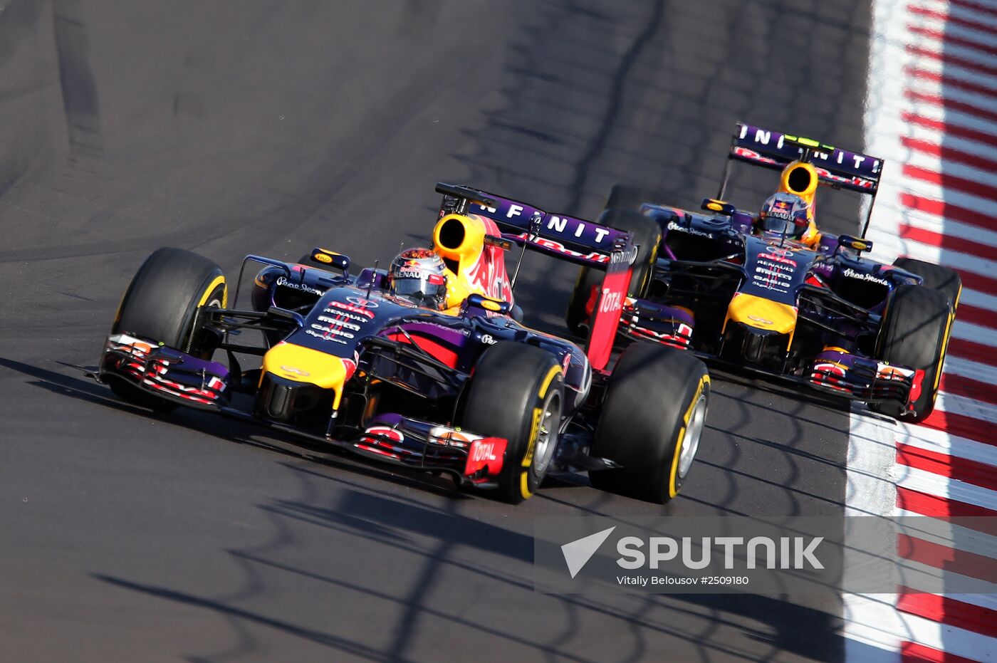 2014 Formula 1 Russian Grand Prix. Racing