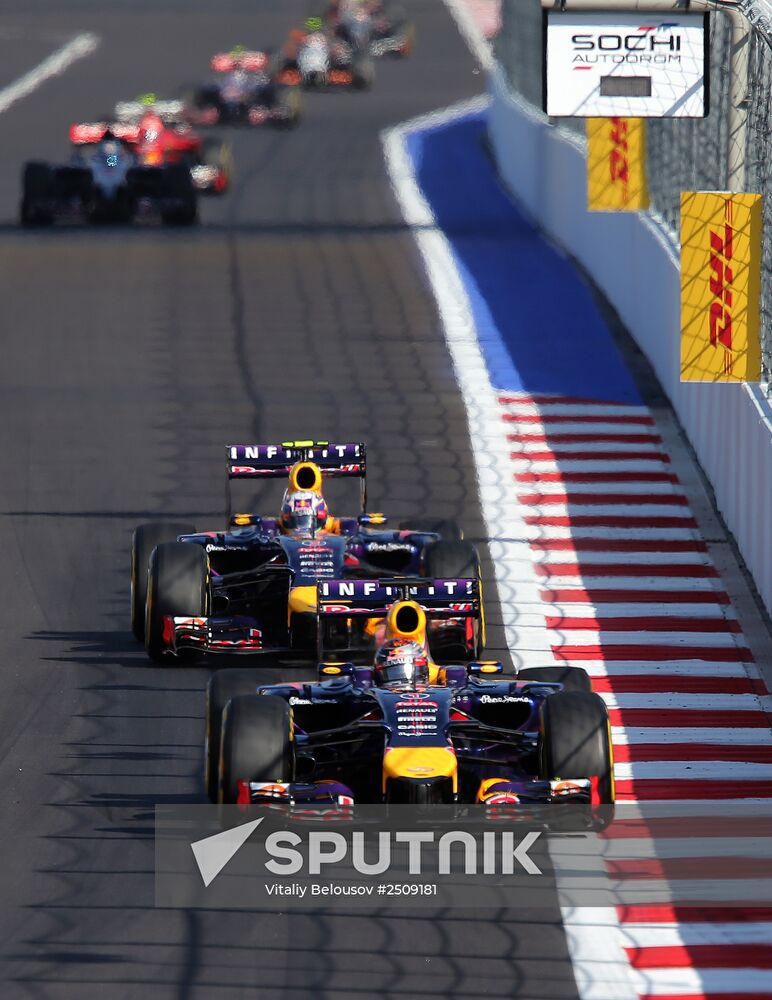 2014 Formula 1 Russian Grand Prix. Racing