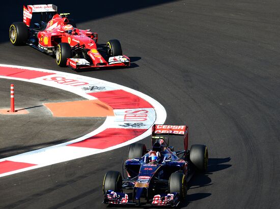 2014 Formula 1 Russian Grand Prix. Racing