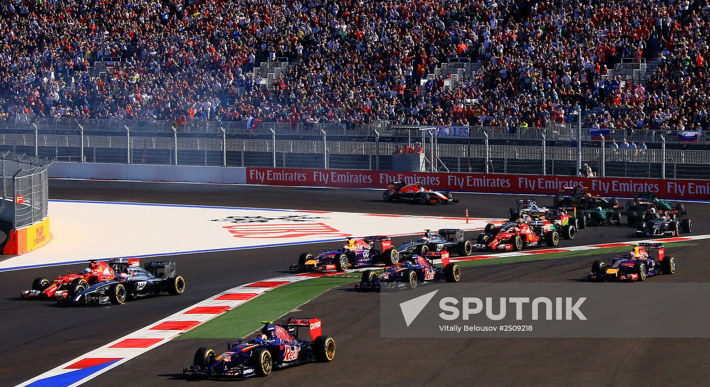 2014 Formula 1 Russian Grand Prix. Racing