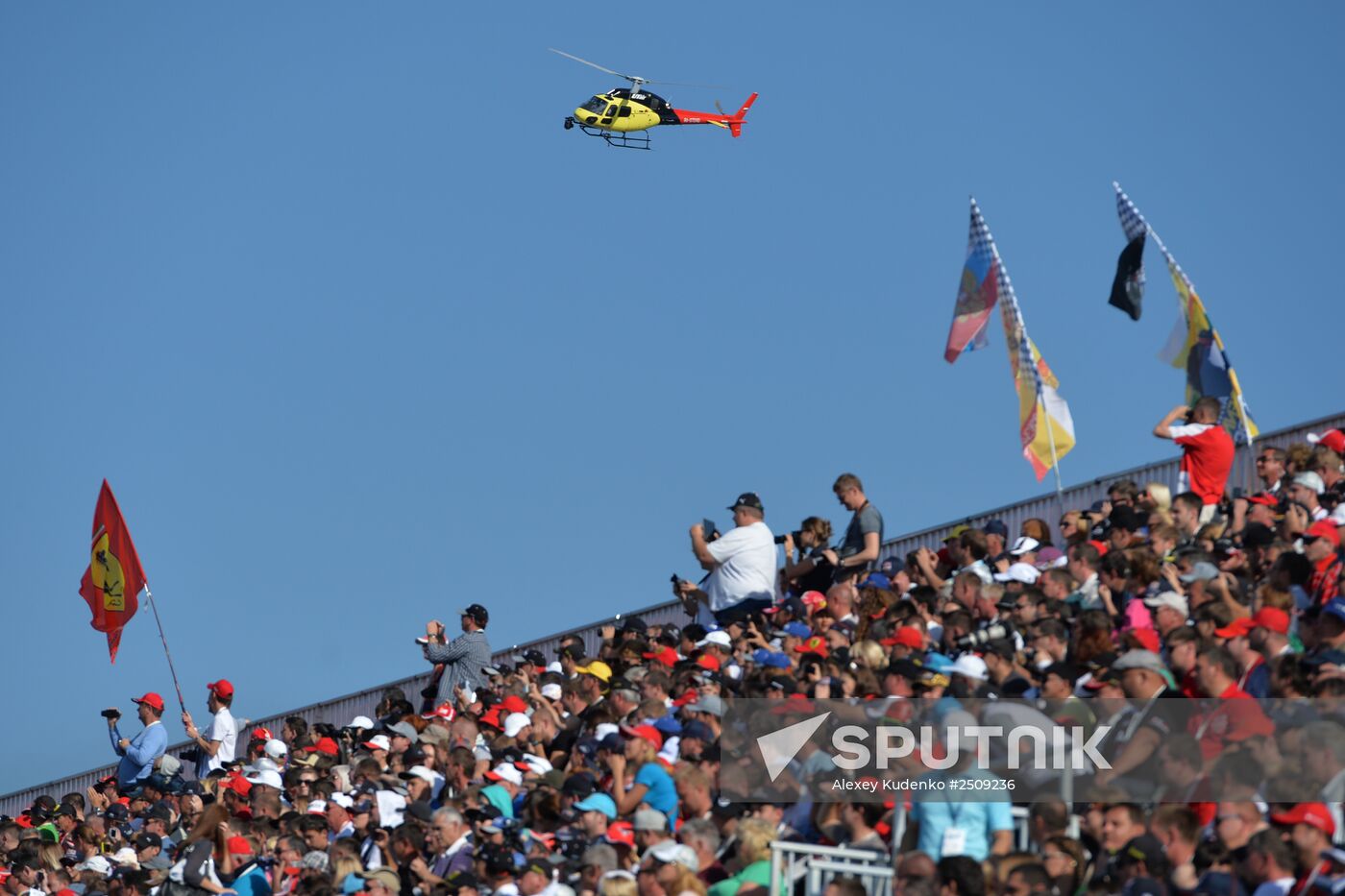 2014 Formula 1 Russian Grand Prix. Racing